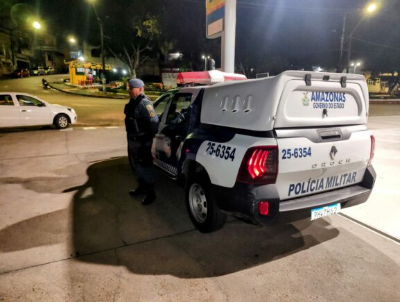 PMAM POLICIA MILITAR PRENDE 04 HOMENS VIOLENCIA DOMESTICA FOTO DIVULGACAO PMAM 577x435 Ft3e5w