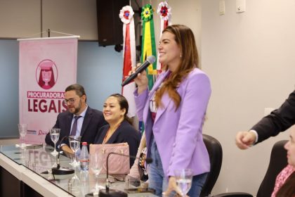 Segunda turma do projeto Procuradoras Legais da Assembleia Legislativa capacita 50 mulheres da zona Norte de Manaus Foto Miguel Almeida jwB3nK