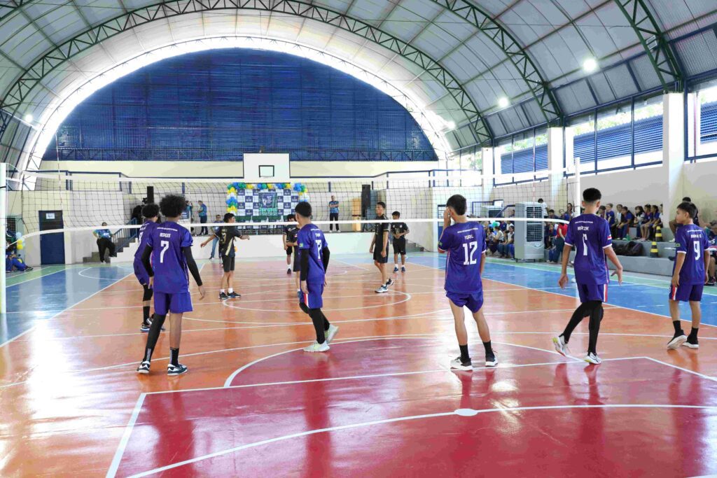 desporto escolar Jogos de volei na inauguracao da quadra da EE Humberto de Campos Fotos Eduardo Cavalcante Seduc Am 1 1 1024x683 1