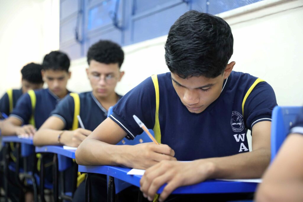 Educacao Aplicacao da Avam Foto Euzivaldo Queiroz Seduc 1024x683 1