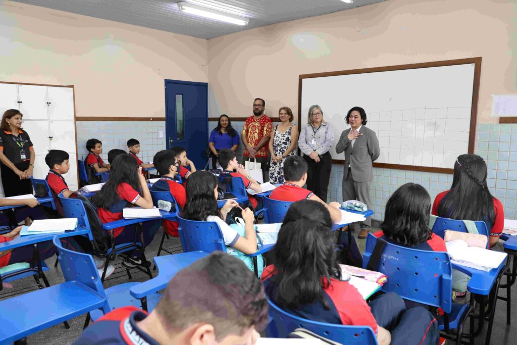 Educacao visita do diretor Alvaro Kanasiro e equipe Secretaria de Educaca Fotos Eduardo Cavalcante Seduc Am 40 1024x683 1