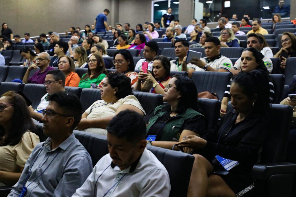 FVS RCP Forum de Vigilancia Sanitaria FOTO Roberto Carlos Secom 3 1024x683 1