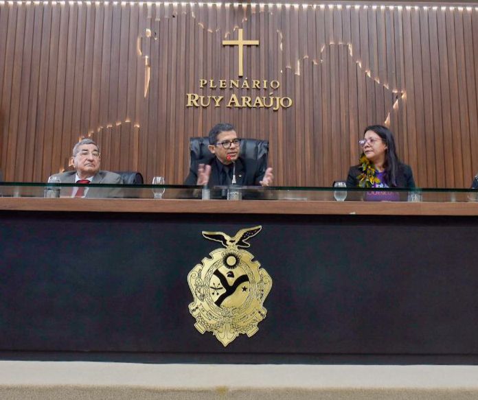 Parlamentares da Assembleia Legislativa destacam representatividade da obra de Marcio Souza e lamentam sua partida Foto Mauro Smith 8rN7rb