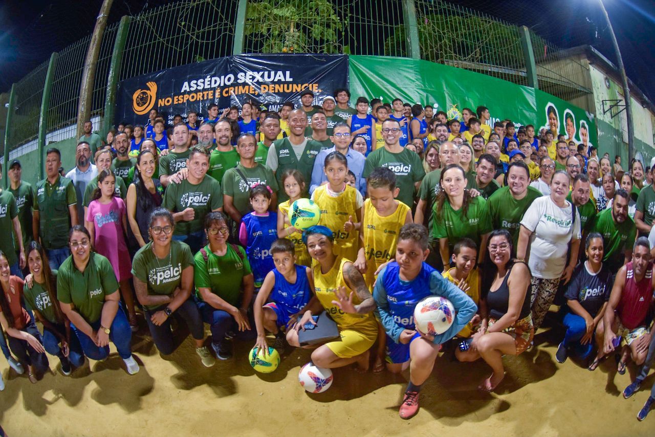 Pelci na Redencao indicativo do deputado Joao Luiz garante convocacao de jovem a Selecao Brasileira de Futebol Social X4TJLt