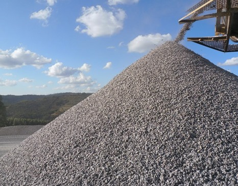 FAPEAM Estudo geologico e tecnologico das rochas ACERVO DA COORDENADORA RIELVA DO NASCIMENTO 2