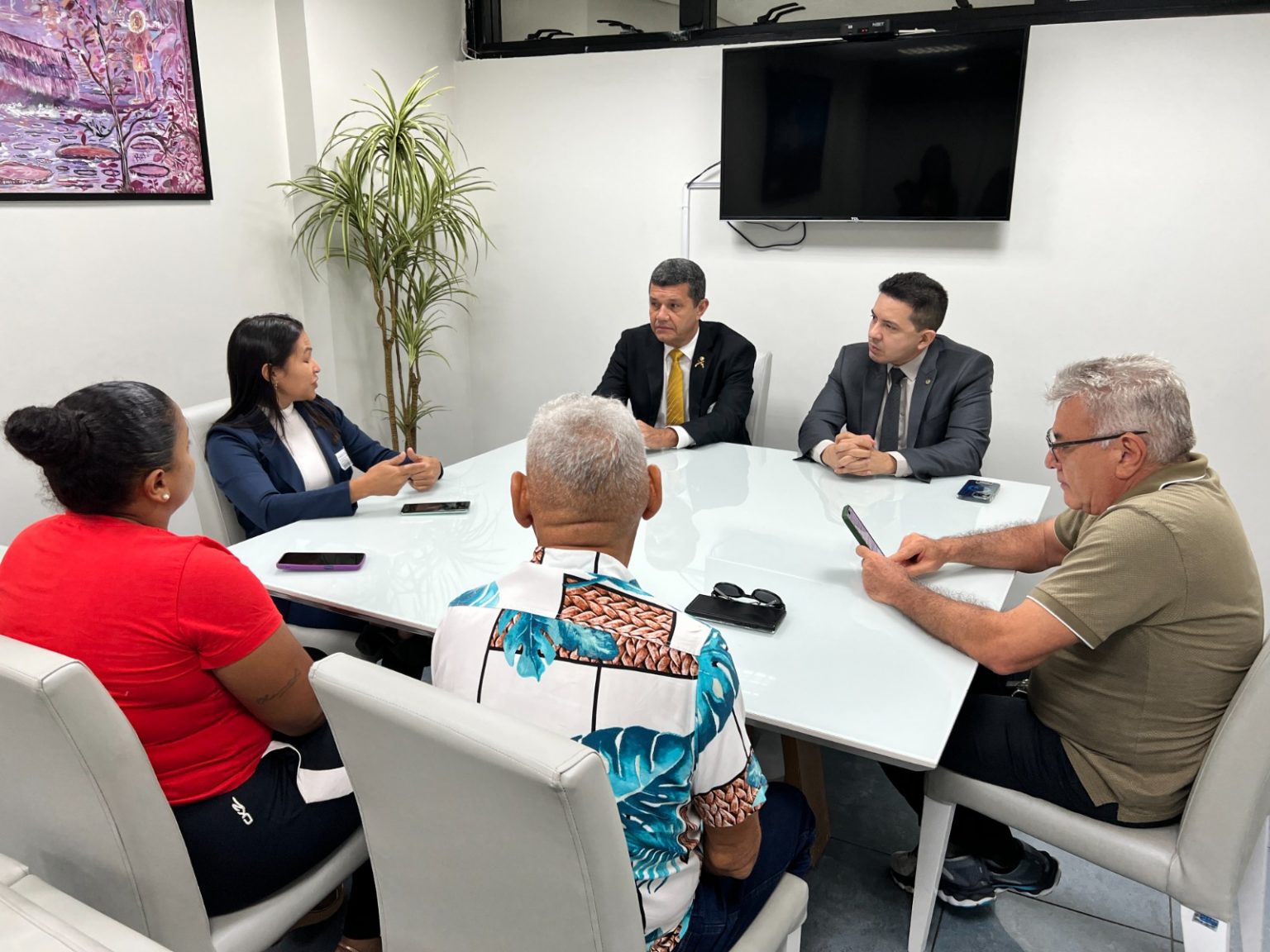 Feirantes de Manaus se reunem com deputados kPvMyf