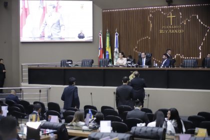 Deputados avaliam resultados das eleicoes no Amazonas durante sessao na Assembleia Legislativa Foto Danilo Mello 3e6E5m