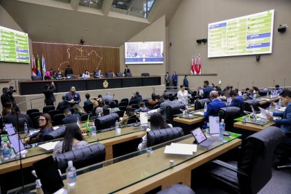 Dia dos Professores e destaque na sessao ordinaria da Assembleia Legislativa do Amazonas Foto Danilo Mello 8sTDfH