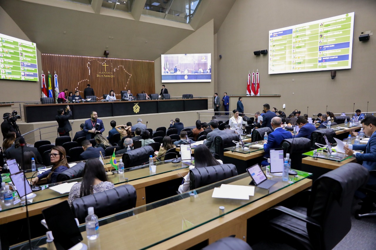 Dia dos Professores e destaque na sessao ordinaria da Assembleia Legislativa do Amazonas Foto Danilo Mello 8sTDfH