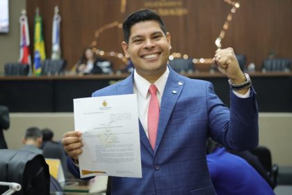 Lei do Deputado Mario Cesar Filho sancionada por Wilson Lima garante o direito a dois acompanhantes para PcDs em todas as unidades de saude do Amazonas Foto Leandro Cardoso 1024x682 E2oMof