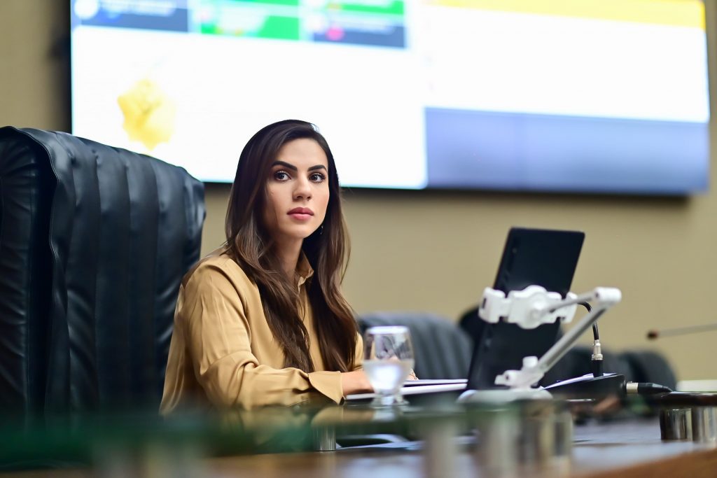 Por iniciativa de Debora Menezes medidas de enfrentamento ao trafico infantil viram Lei no Amazonas Foto Daniel Nogueira 1024x683