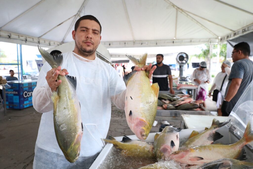 ADS Governo do Amazonas promove edicao especial do Feirao do Pescado e Feira de produtos regionais confira a programacao desta semana Foto Divulgacao ADS 2 1024x682 1