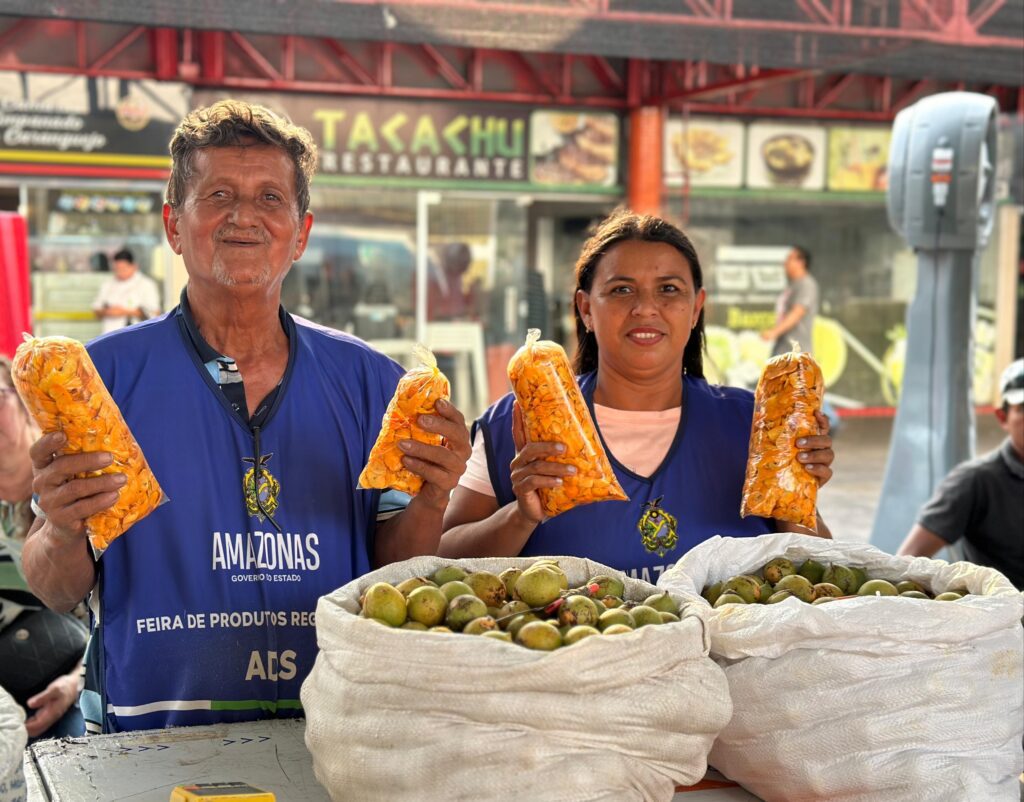 ADS Ta Safra Ingrediente indispensavel no X Caboquinho o tucuma esta em alta nas feiras da ADS neste fim de semana Rodolfo Lima Foto Divulgacao ADS 1 1024x802 1