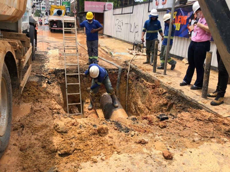 Ageman multa Aguas de Manaus em R 420 mil por rompimento de adutoras