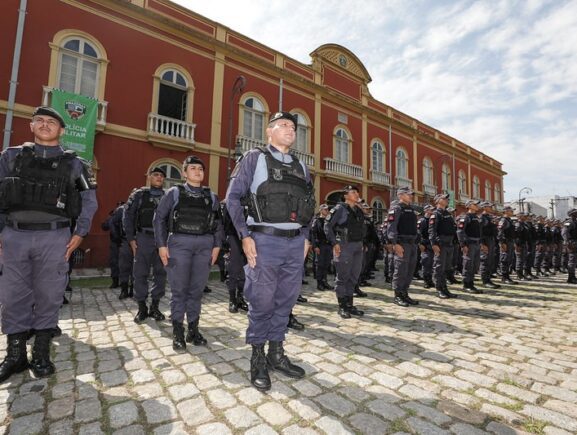 Operacao Natal Mais Seguro Governo do Amazonas reforca policiamento durante compras e festividades de fim de ano Fotos Arthur Castro Secom 1 577x435 MROnOS