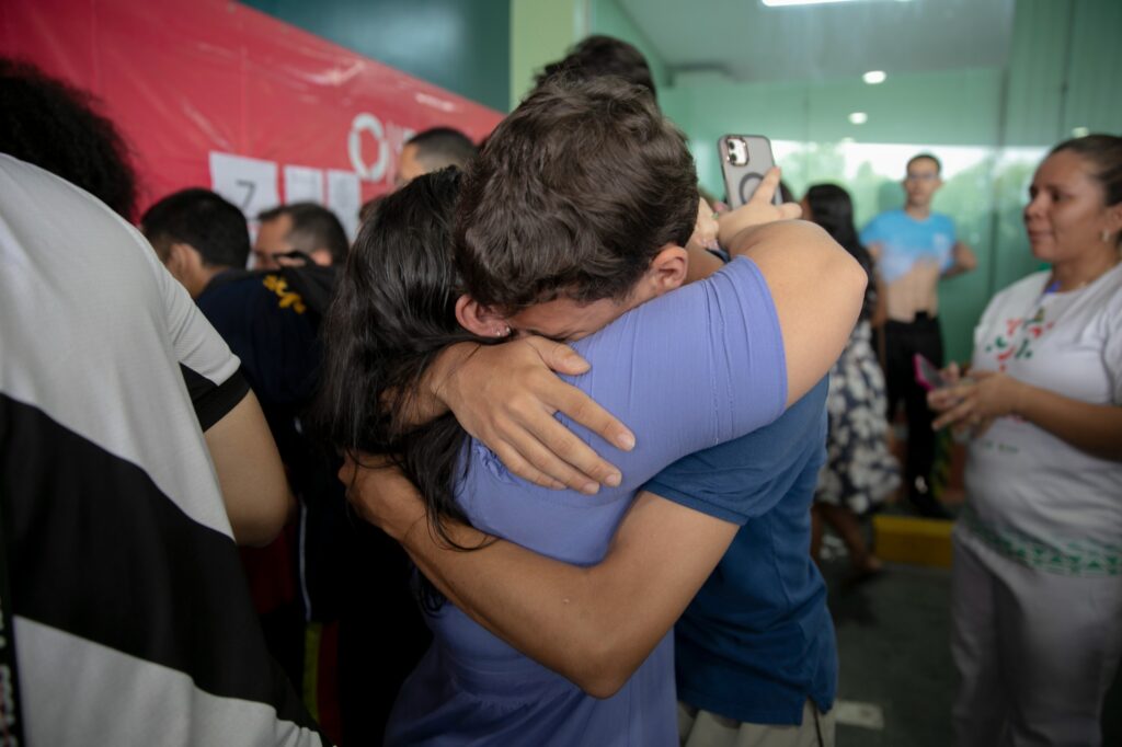 Aprovados no Vestibular e SIS da UEA celebram conquista na festa de divulgacao dos resultados 2 1024x682 1