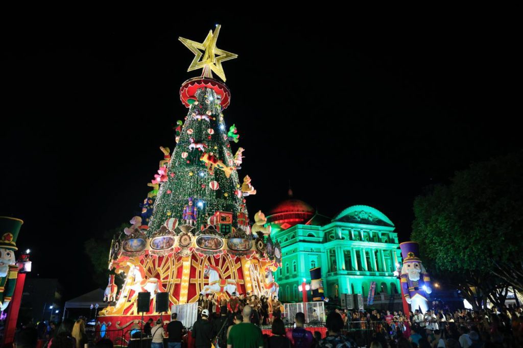 Cultura Palco arvore de Natal Largo 1 David Martins 1024x682 1