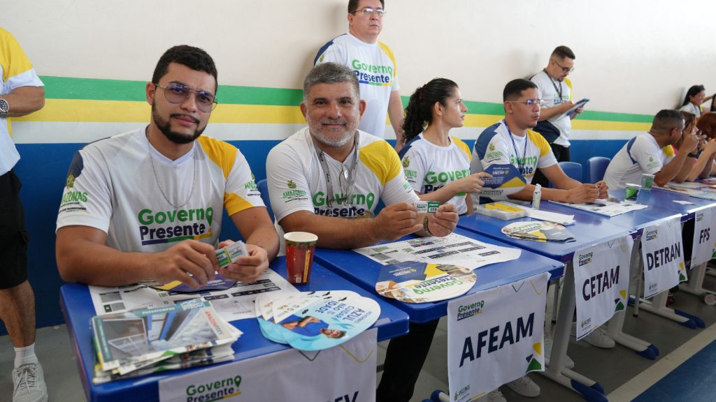 Equipe da Afeam prestou atendimento aos empreendedores 1024x576 1