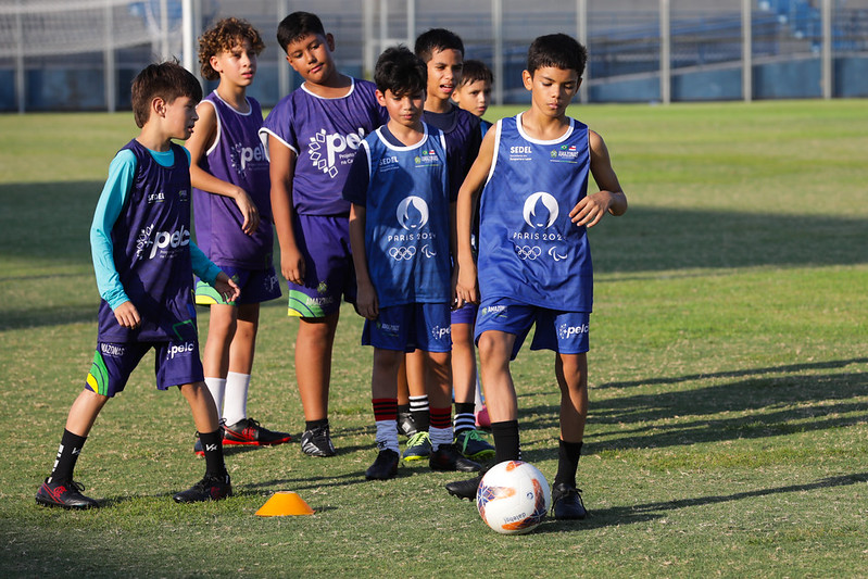 Projetos desportivos do Governo do Amazonas ALUNOS PELCI ARTHUR CASTRO SECOM 1