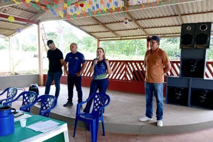 ADS A cidade de Humaita comercializou mais de 40 toneladas de borracha natural nas safras de 2023 2024 Personagem presidente da associacao dos moradores Agroextrativista Roberva 1024x770 1