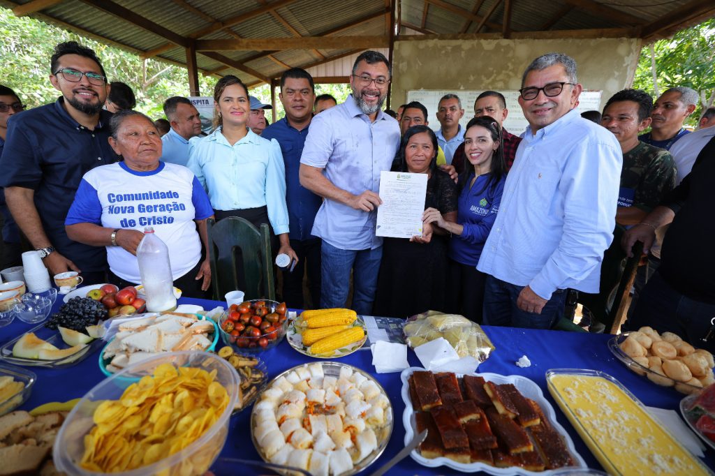 Em Iranduba Governo do Amazonas facilita escoamento da producao rural com a entrega de novos ramais 5 foto Arthur Castro Secom 1024x682 1