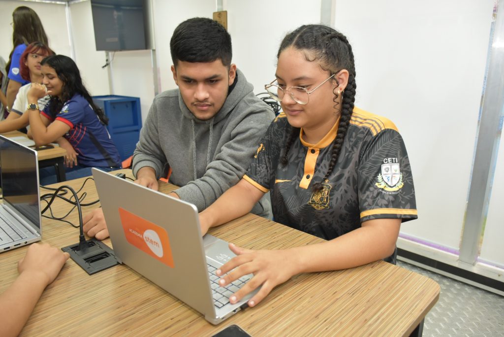 Fotos Academia Stem 1024x684 1