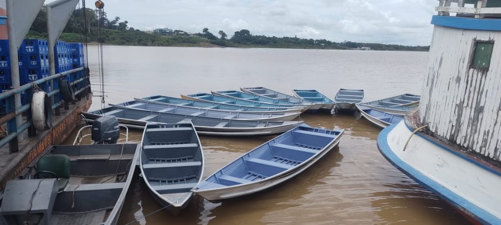 Idam Pescadores Artesanais de Coari recebem R 600 mil em credito rural Fotos divulgacao 2 1024x461 1