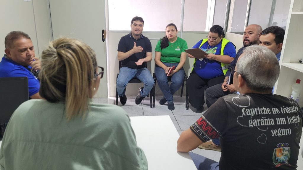 UGPE e EMTT alinham ações de segurança no trânsito para as obras do Prosai Parintins Informe Manaus PROSAI REUNIAO TRANSITO FOTO JOAO CARLOS MORAES 1024x576 1