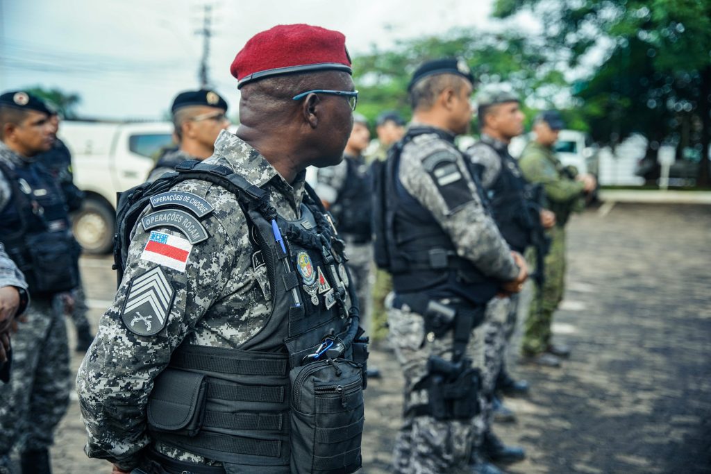 Governo do Amazonas envia reforço policial para auxiliar segurança de Rondônia em combate a ataques criminosos Informe Manaus Tropas Rondonia Secom 2 1024x683 1