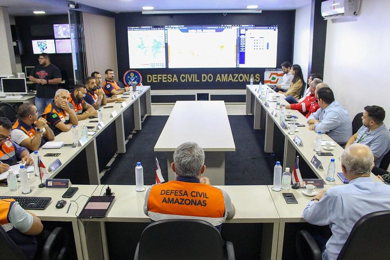 Defesa Civil do Amazonas convoca setor energético e de combustíveis para alinhamento estratégico 3 WhatsApp Image 2025 01 28 at 15.37.24