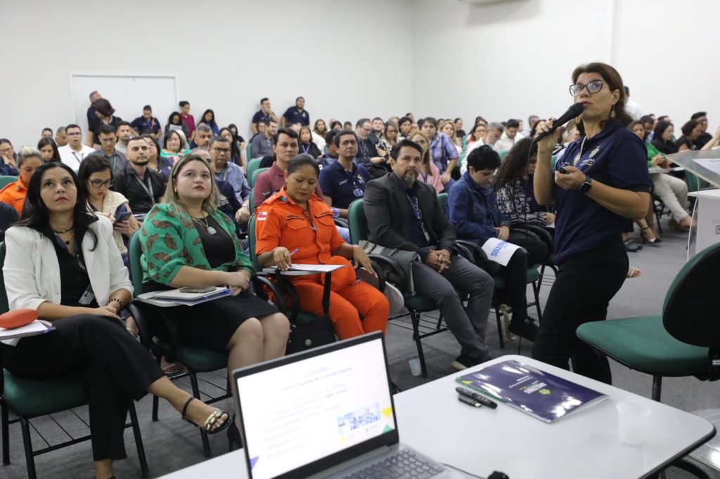 CGE Encontro Tecnico Lucia Magalhaes CGE ministra palestra foto antonio lima secom 1024x682 1