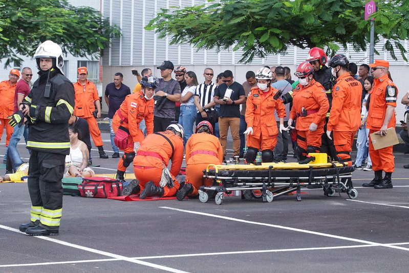 Corpo de Bombeiros faz simulado de emergência com atendimento a vítimas em shopping da zona oeste de Manaus Informe Manaus Foto Arthur Castro 5