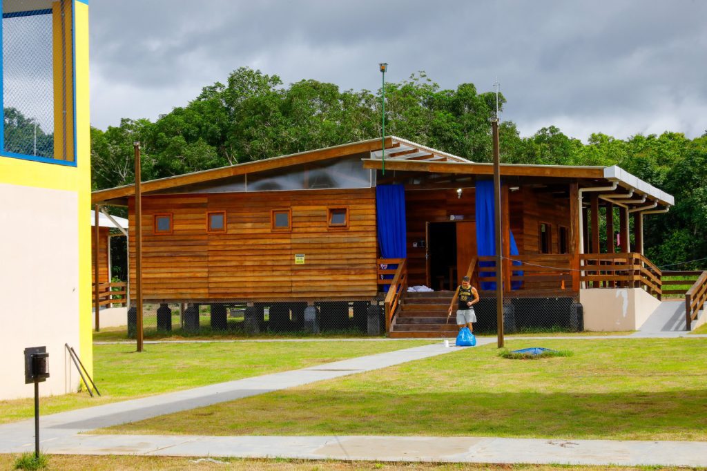 Na Escola da Floresta governador Wilson Lima abre ano letivo para mais de 190 mil alunos do interior Mauro Neto 1 1024x682 1