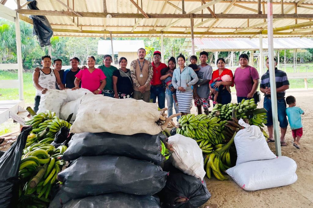 Em São Paulo de Olivença, Governo do Amazonas investe R$ 30 mil na agricultura familiar indígena Informe Manaus Sepror Foto divulgacao Sepror PAA Indigena Sao Paulo de Olivenca 2 1024x682 1