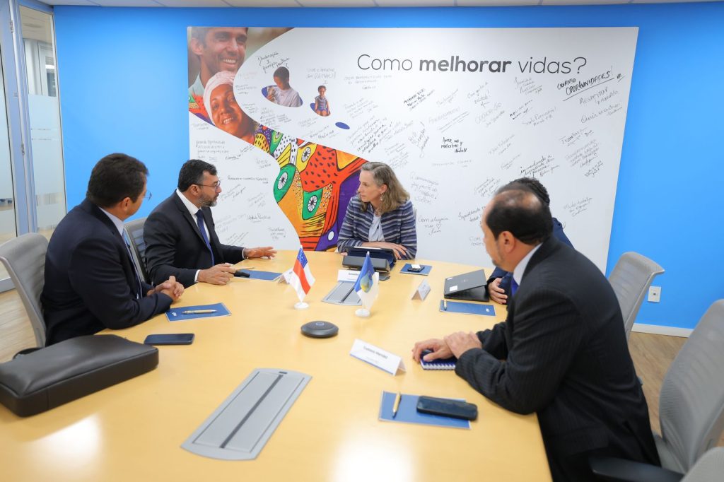 Governador Wilson Lima se reune com ministro Waldez Goes para apresentar acoes de prevencao contra fenomenos climaticos no Amazonas 2 foto Diego Peres Secom 1024x682 1