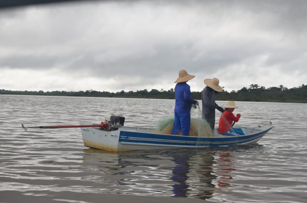 Pescadores em Manaquiri Foto 4 16 03 2025 1024x678 1