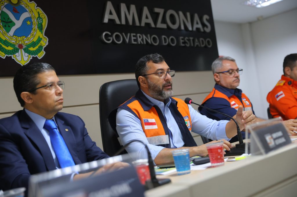 Operacao Cheia 2025 Governador Wilson Lima anuncia envio de ajuda humanitaria para municipios da calha do rio Madeira 4 Foto Alex Pazuello Secom 1024x682 1