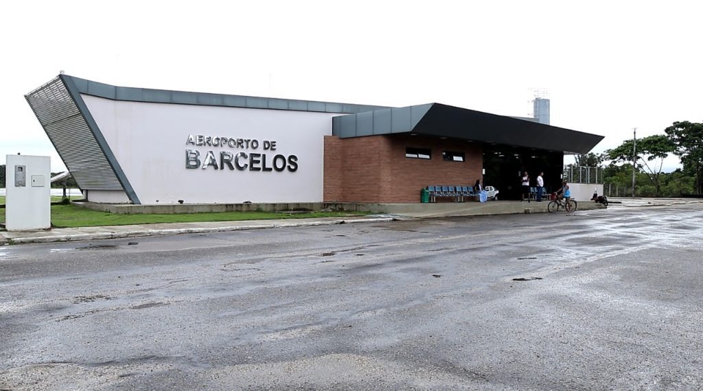 Governador Wilson Lima inaugura nova pista do aeroporto de Barcelos, ampliando capacidade operacional do terminal 8 5 1024x570 1