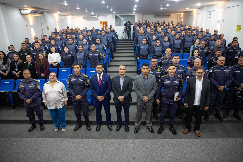 Mais de 100 alunos iniciam Curso de Formação de Oficiais da Polícia Militar do Amazonas 6 ABERTURA DO CURSO DE FORMACAO DE OFICIAIS DA PMAM FOTO GUSTAVO RODRIGUES UEA 2 1024x683 1