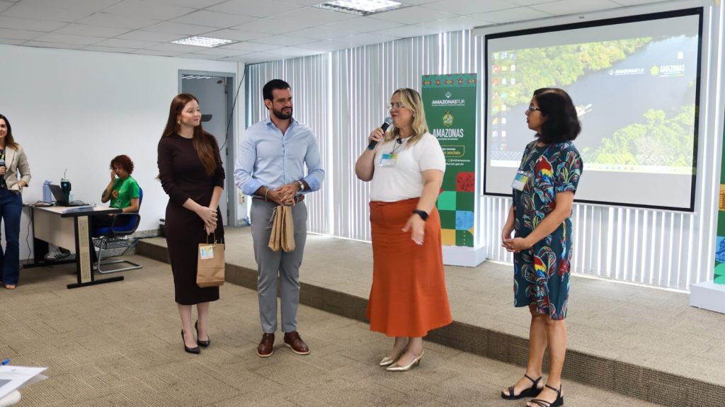 Amazonastur recebe Ministério do Turismo com projeto ‘PRT em ação: Mapa do Turismo até você’ 6 AMAZONASTUR PRT Em Acao Mtur Foto Vanessa Lira Amazonastur 2 1024x575 1