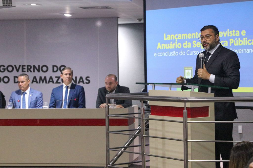 Governador Wilson Lima lança Anuário da Segurança Pública de 2025 e destaca redução de homicídios e roubos 7 Anuario SSP Mauro Neto 1 1024x682 1