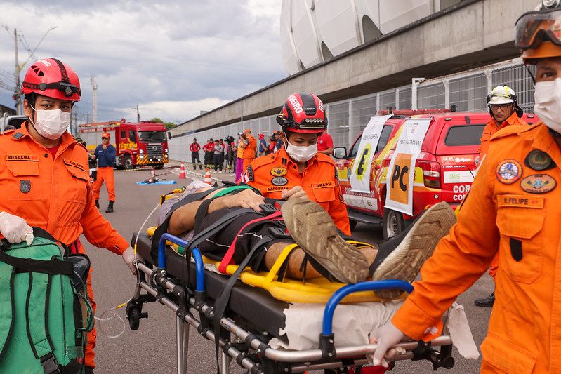 Corpo de Bombeiros realiza simulado de salvamento veicular com múltiplas vítimas 11 CBMAM SIMULADO FOTO MAURO NETO 1