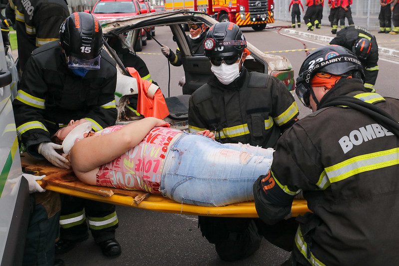 Corpo de Bombeiros realiza simulado de salvamento veicular com múltiplas vítimas 12 CBMAM SIMULADO FOTO MAURO NETO 5