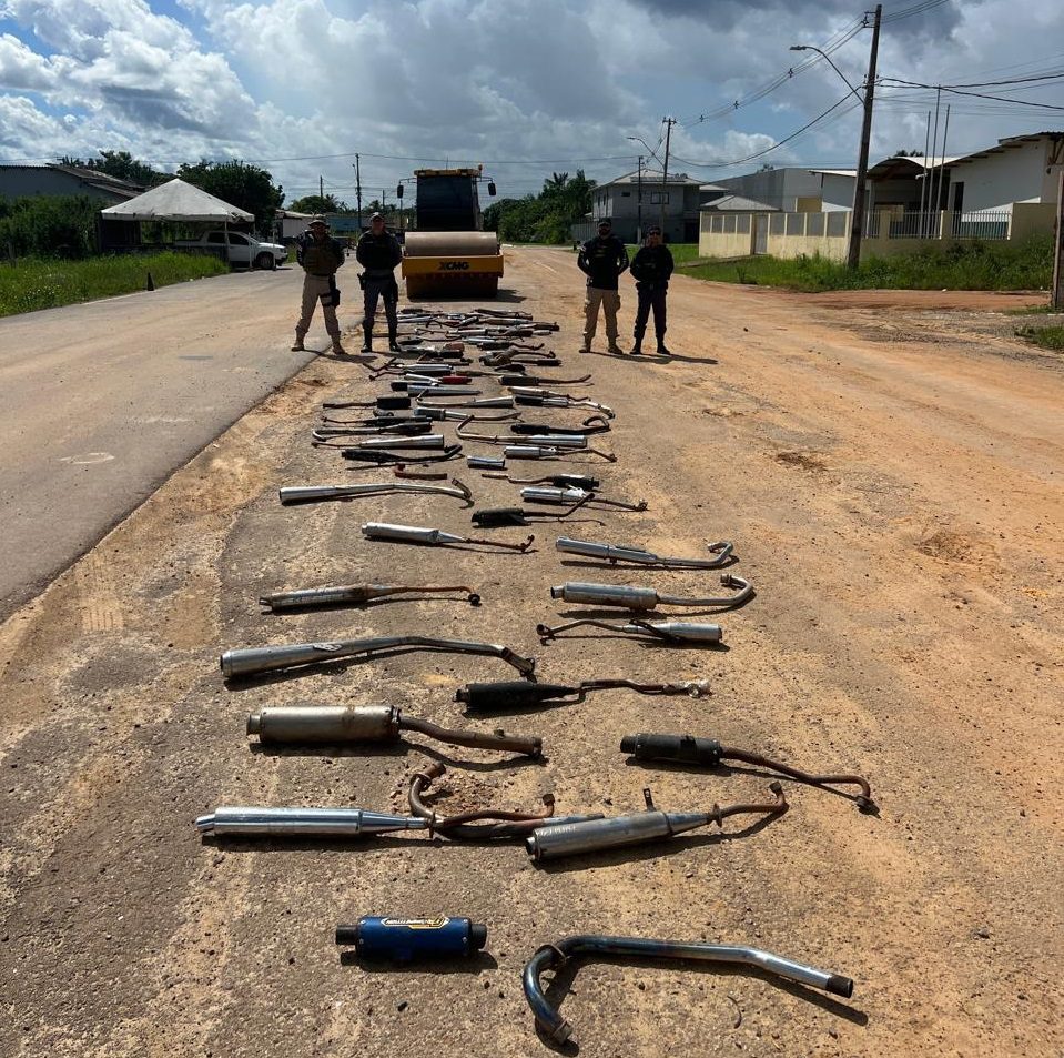 Operação Descarga Livre: Detran-AM remove e destrói 180 equipamentos irregulares em Humaitá 7 Detran AM Descarga Livre Humaita Creditos Divulgacao Detran AM 3
