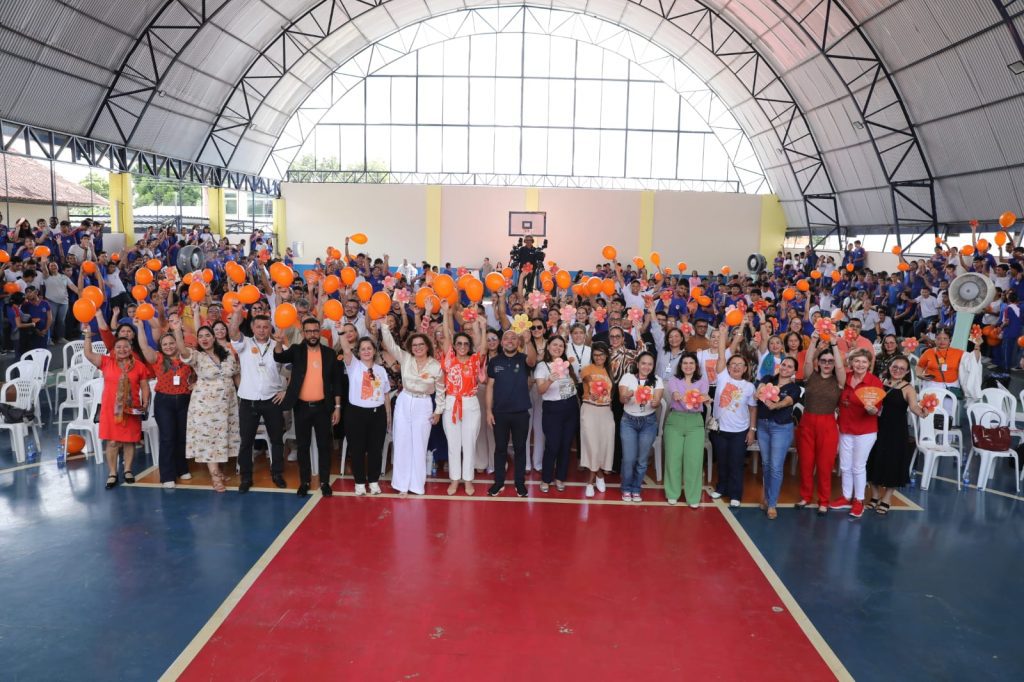Escolas da rede estadual de ensino aderem à campanha Maio Laranja em combate à exploração sexual infanto-juvenil 8 Educaca Campanha Maio Laranja Foto Euzivaldo Queiroz01 1024x682 1