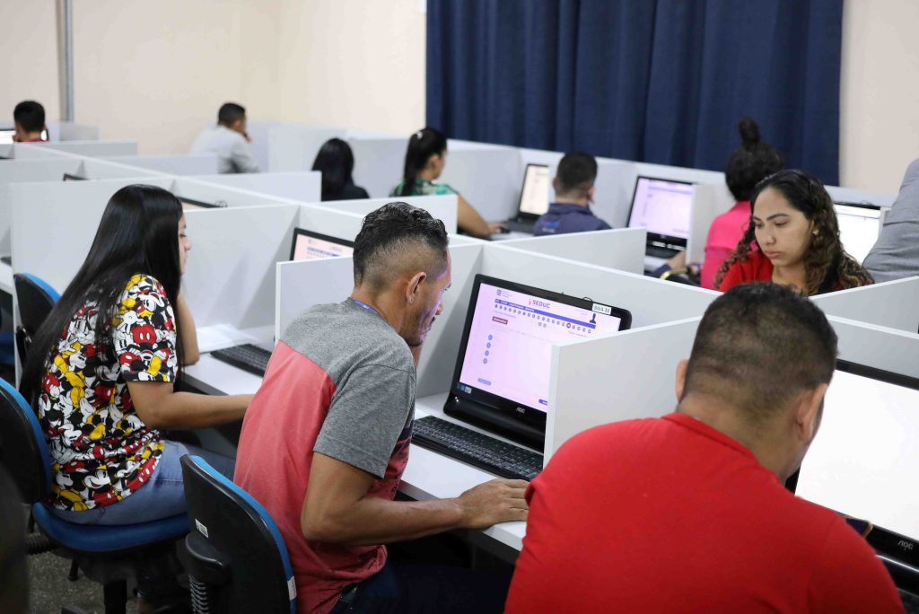 Secretaria de Educação abre inscrições para 1ª mobilização do Provão Eletrônico no interior do Amazonas em 2025 6 Educacao Provao Eletronico 2025 Foto Euzivaldo Queiroz 1 1024x684 1