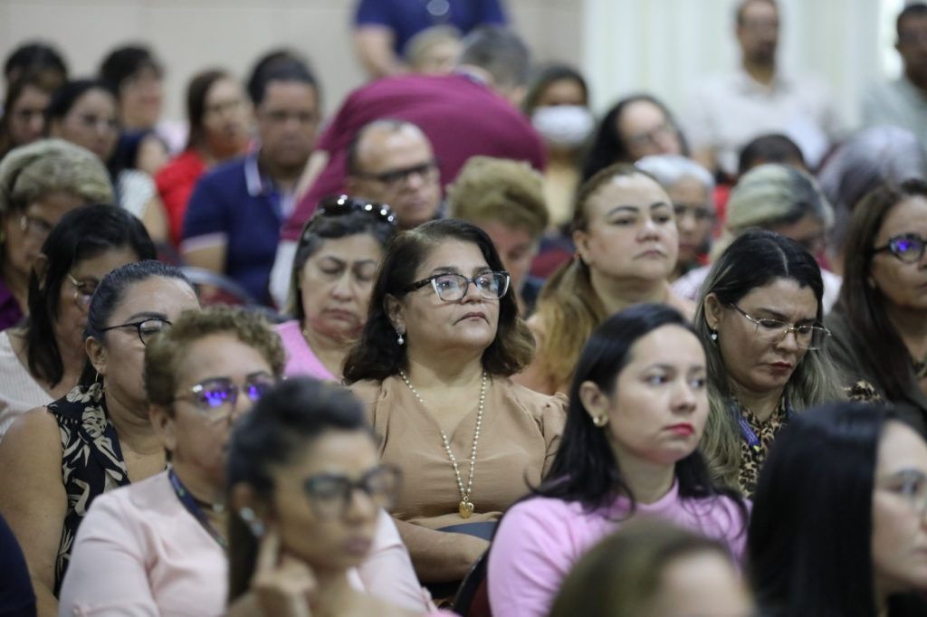 Secretaria de Educação reúne profissionais docentes para apresentação dos resultados obtidos no Sadeam 2024 5 Educacao Resultados Sadeam 2024 Foto Euzivaldo Queiroz 1 1024x682 1