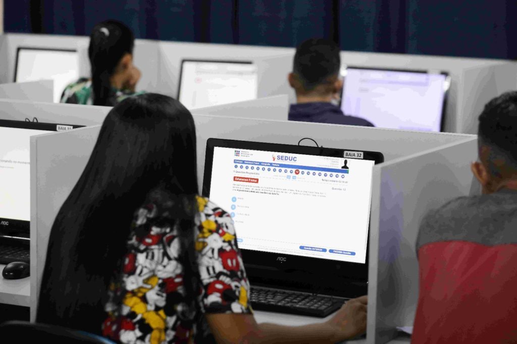 Secretaria de Educação inicia segunda mobilização para o Provão Eletrônico na capital 5 Educacao provao eletronico Foto Euzivaldo Queiroz 1024x682 1