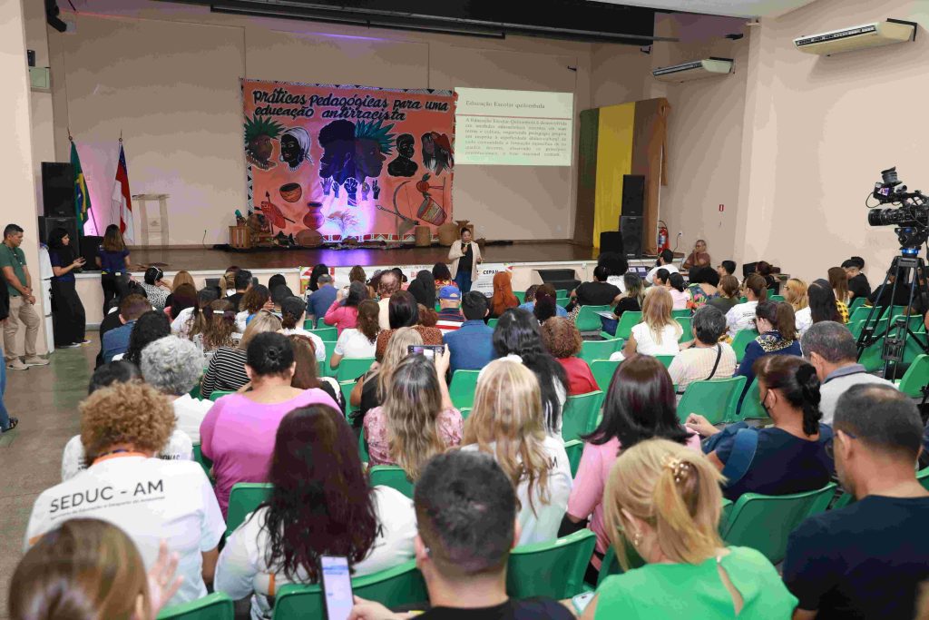 Revista Diálogos Formativos está com edital aberto para processo de submissão de artigos 4 Educacao revista dialogos formativos Fotos Eduardo Cavalcante Seduc Am 44 1024x683 1