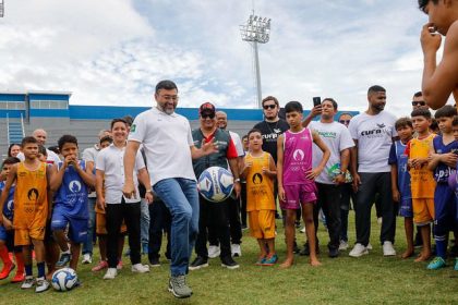 Em Manaus comunidade esportiva celebra modernizacao e revitalizacao do Estadio Carlos Zamith 2 foto Antonio Lima Secom